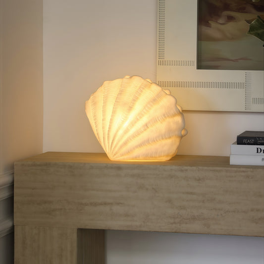 French-Style Vintage-Inspired Seashell and Conch Table Lamp Nautical-Themed Decorative Ornament