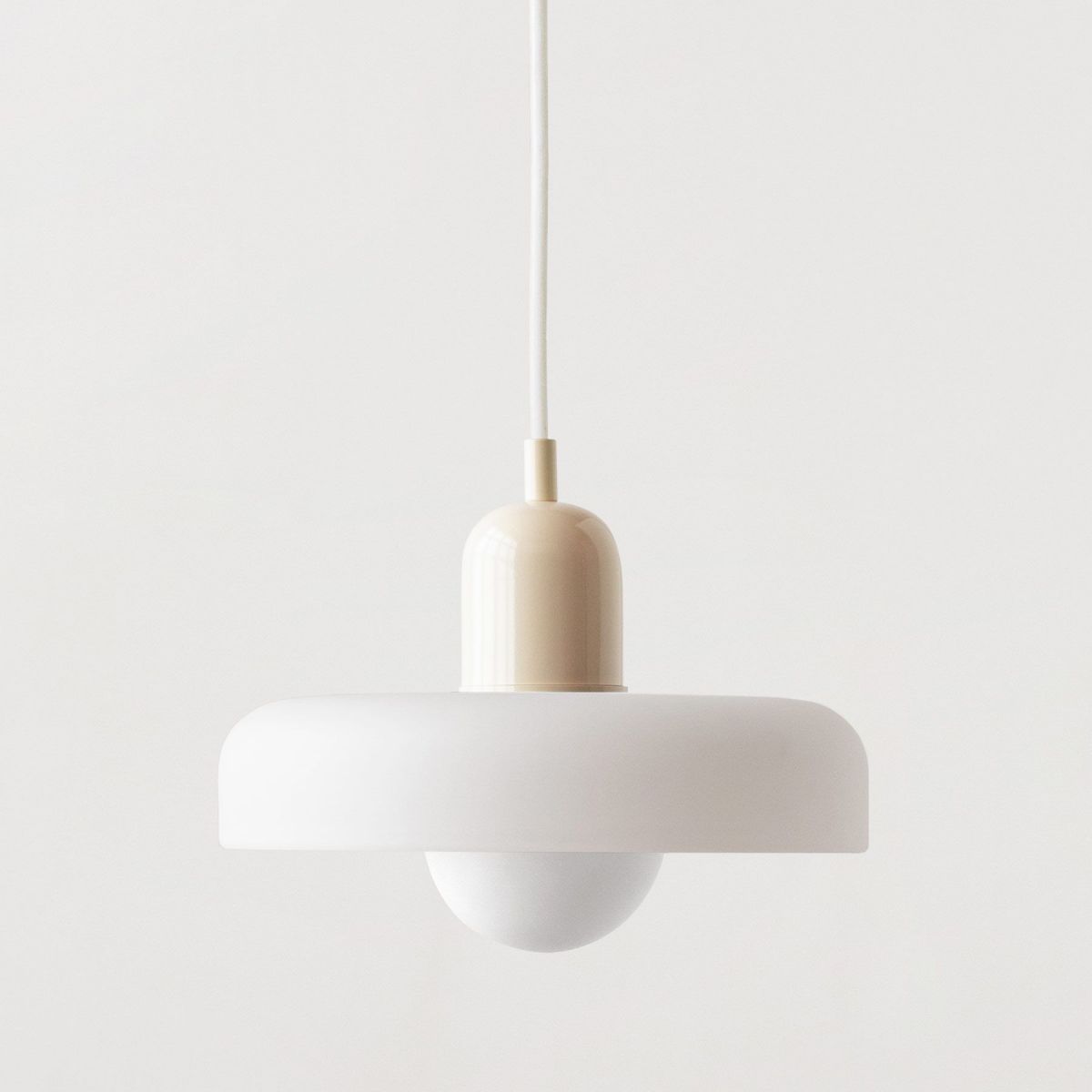 Glass Pendant Lighting: Customizable Hanging Length for Style