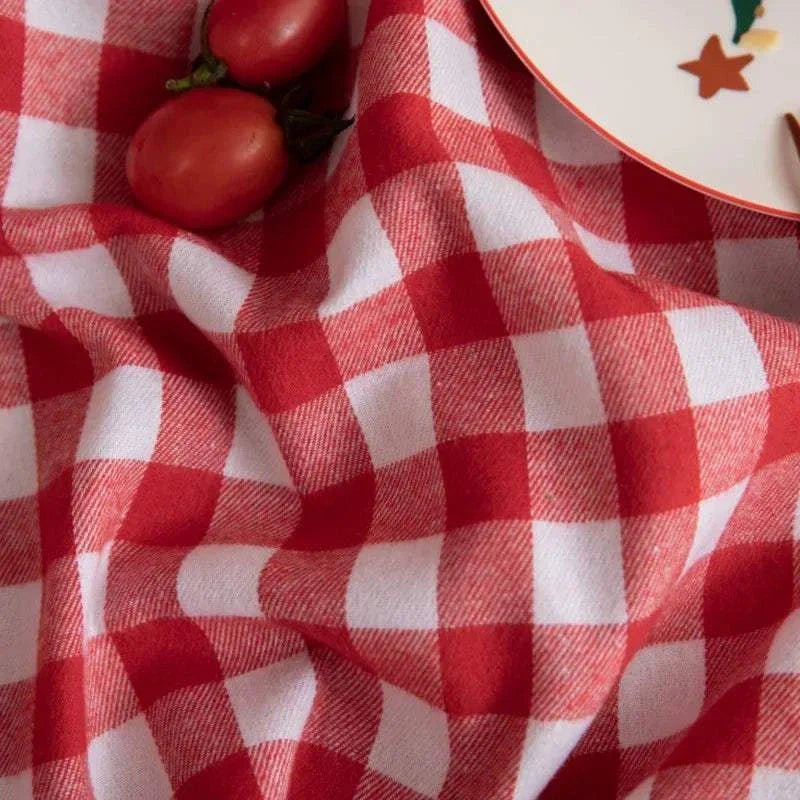 Red and white plaid Christmas tablecloth made of soft cotton-polyester blend with wrinkle-resistant fabric and cozy texture