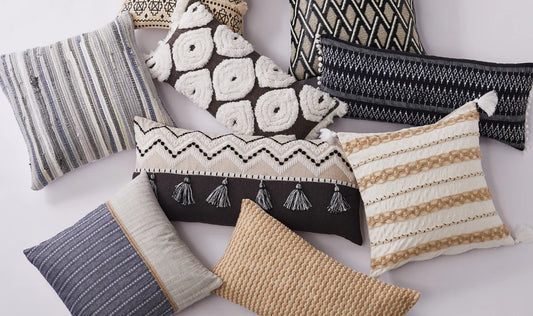 How To Choose Throw Pillows
