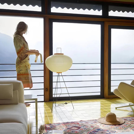 Japanese Noguchi Isamu Floor Lamp | sparkledecor.com