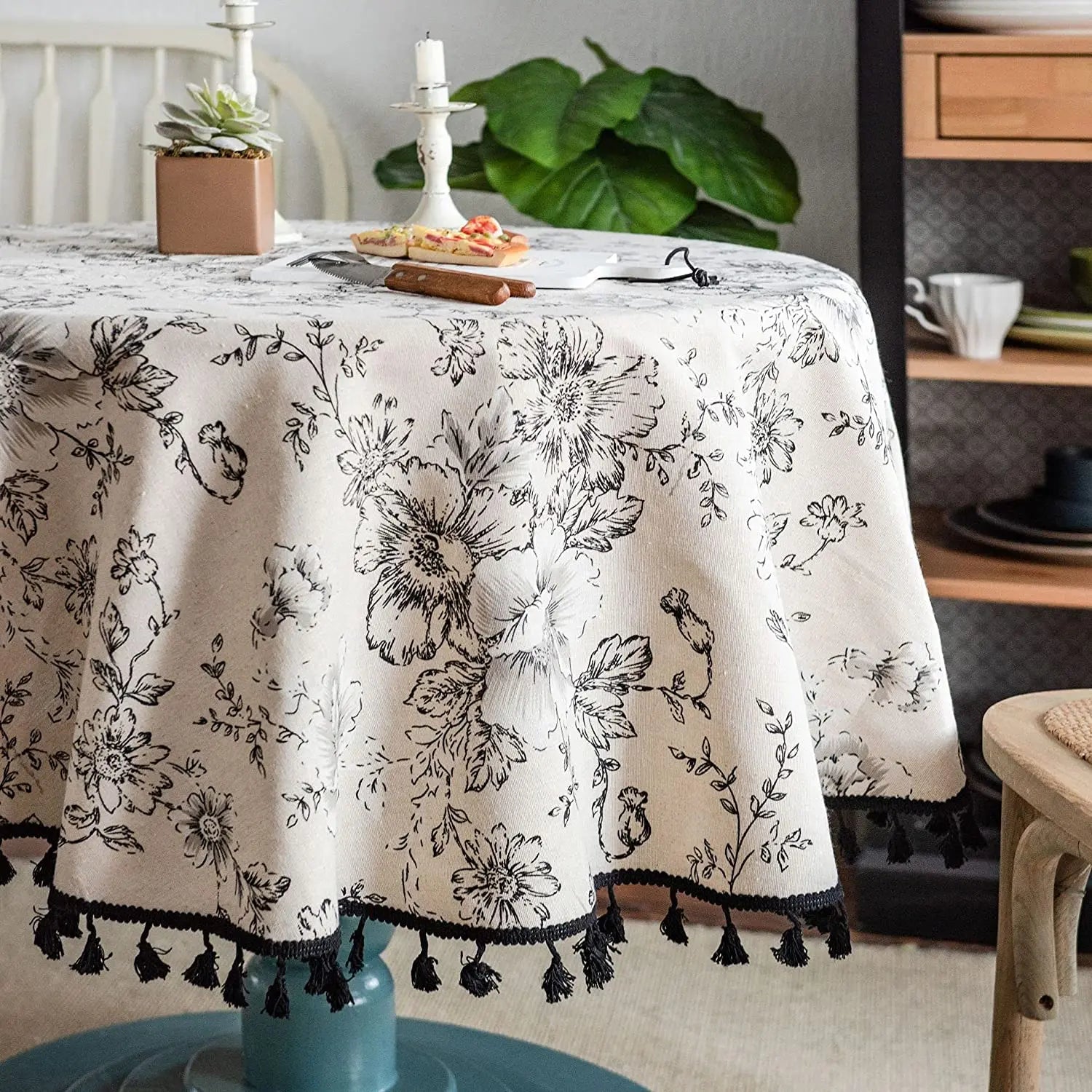 Round Tablecloth | Elevate Your Dining Experience - sparkledecor.com