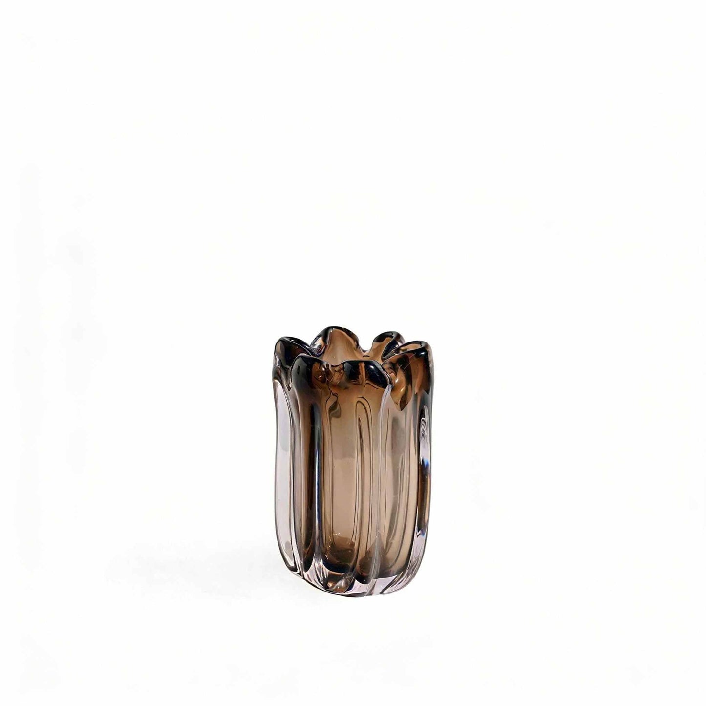 Modern light luxury crystal glass vase with geometric patterns and cylindrical shape for elegant home decor