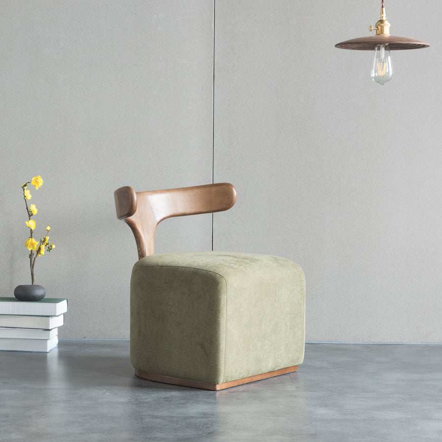 modern accent chair for living room with wooden backrest and fabric seat